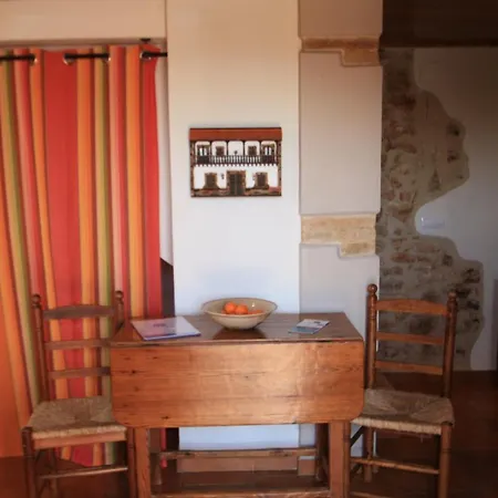 Cau D'amor Tatil Evi